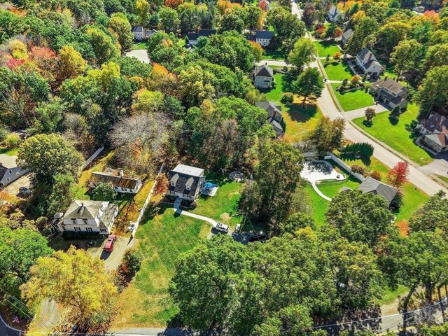 1 Alder St, Medway, MA 02053