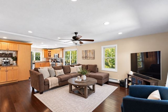 1 Alder St, Medway, MA 02053