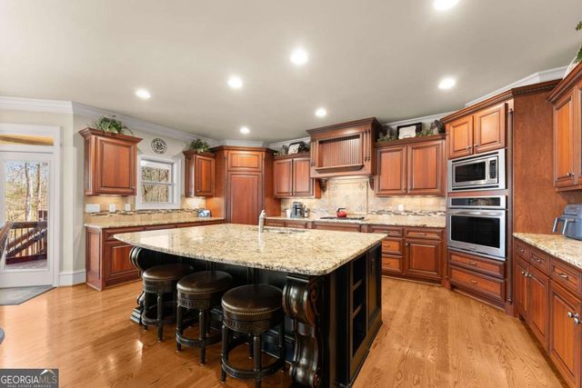 3265 Sable Ridge Drive, Buford, GA 30519