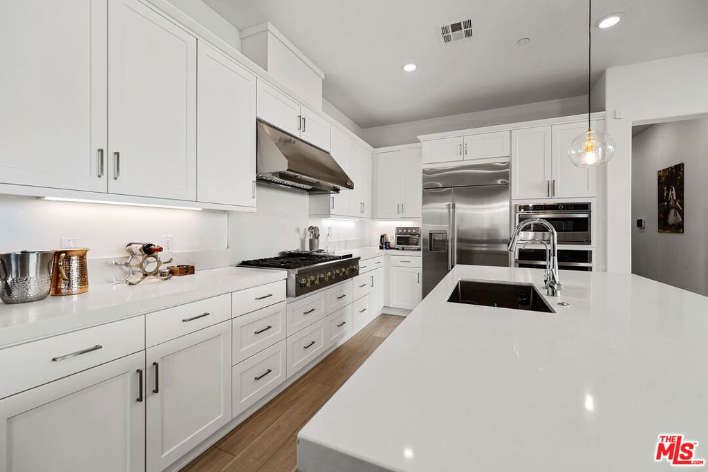 27124 Skyland Way, Valencia, CA 91381 — photo 5