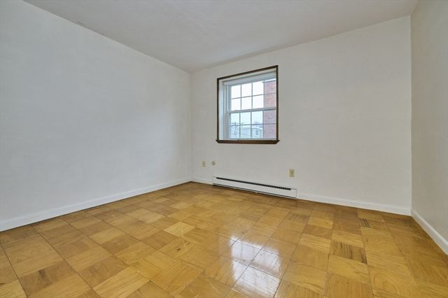 56 Coffey St 10, Boston, MA 02122