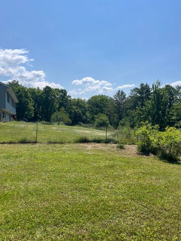 74 Perch Pond Road, Campton, NH 03223