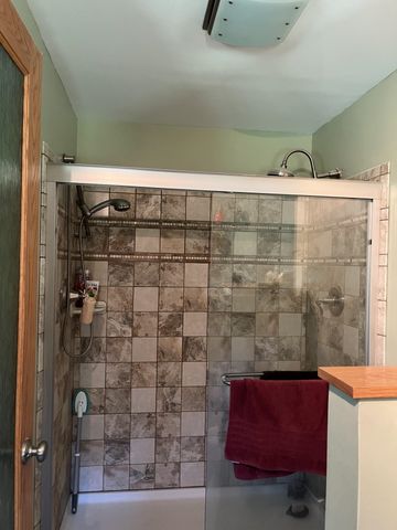 74 Perch Pond Road, Campton, NH 03223