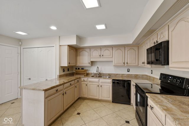 8616 Cricket Tree Lane, Indianapolis, IN 46260