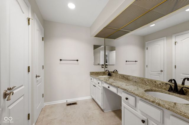8616 Cricket Tree Lane, Indianapolis, IN 46260