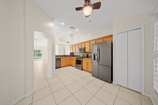 6121 NW Daroco Terrace, Port St. Lucie, Port St Lucie, FL 34986