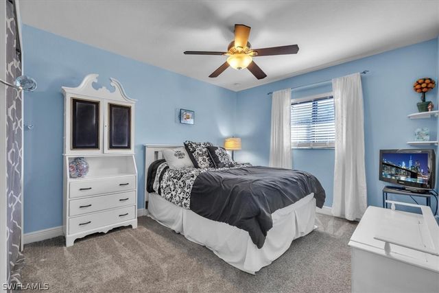 330 NE 20th ST, Cape Coral, FL 33909