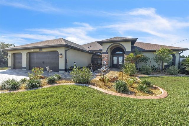 330 NE 20th ST, Cape Coral, FL 33909