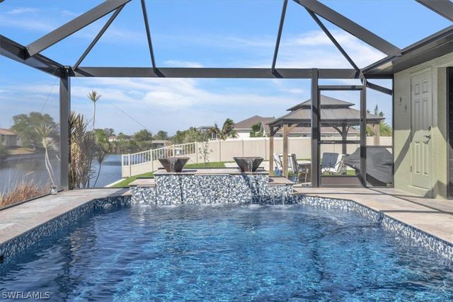 330 NE 20th ST, Cape Coral, FL 33909