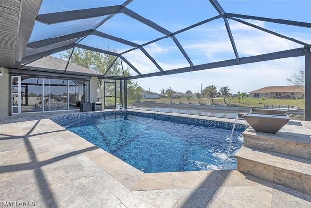 330 NE 20th ST, Cape Coral, FL 33909