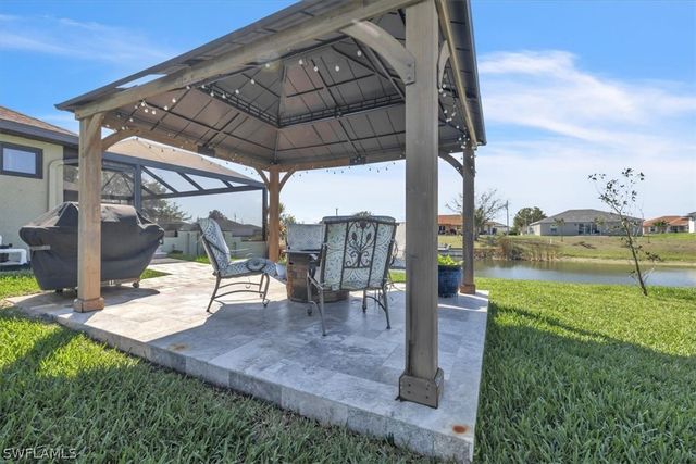 330 NE 20th ST, Cape Coral, FL 33909