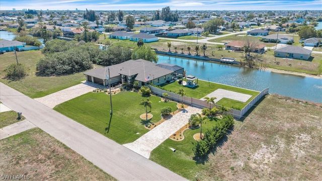 330 NE 20th ST, Cape Coral, FL 33909