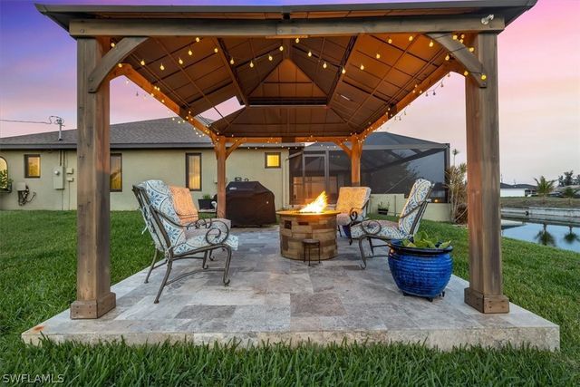 330 NE 20th ST, Cape Coral, FL 33909