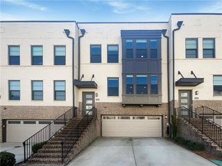 2154 Hinton SE Drive, Smyrna, GA 30080