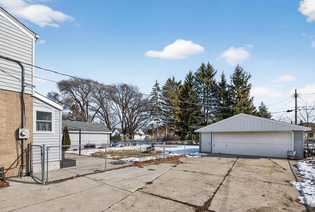 3360 S 65th STREET, Milwaukee, WI 53219