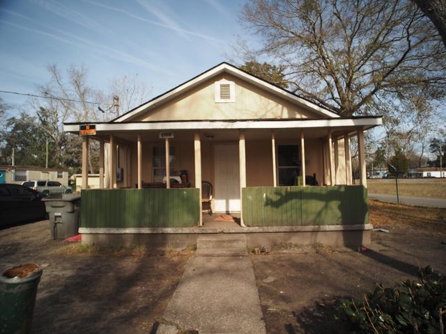 1902 Clifton St Street, North Charleston, SC 29406