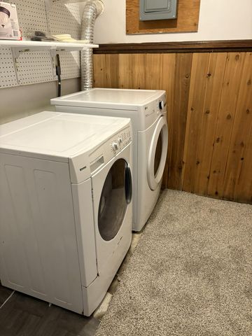 1308 Oak Drive, Montevideo, MN 56265