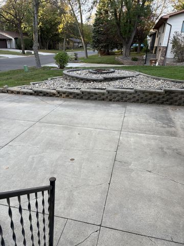 1308 Oak Drive, Montevideo, MN 56265