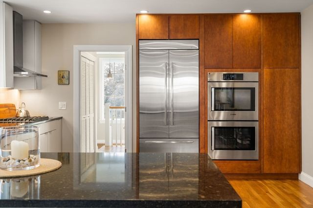 16 York Terrace, Brookline, MA 02446