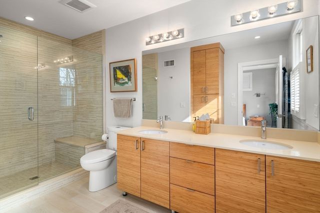 16 York Terrace, Brookline, MA 02446