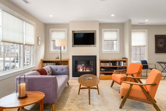 16 York Terrace, Brookline, MA 02446