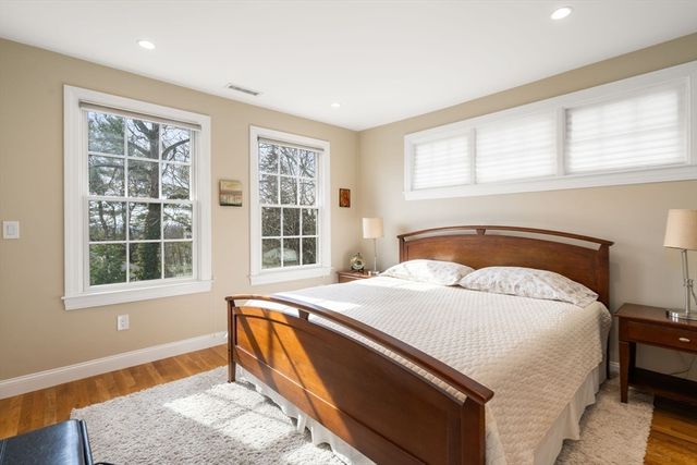 16 York Terrace, Brookline, MA 02446