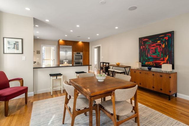 16 York Terrace, Brookline, MA 02446