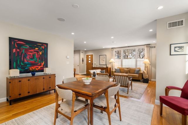 16 York Terrace, Brookline, MA 02446