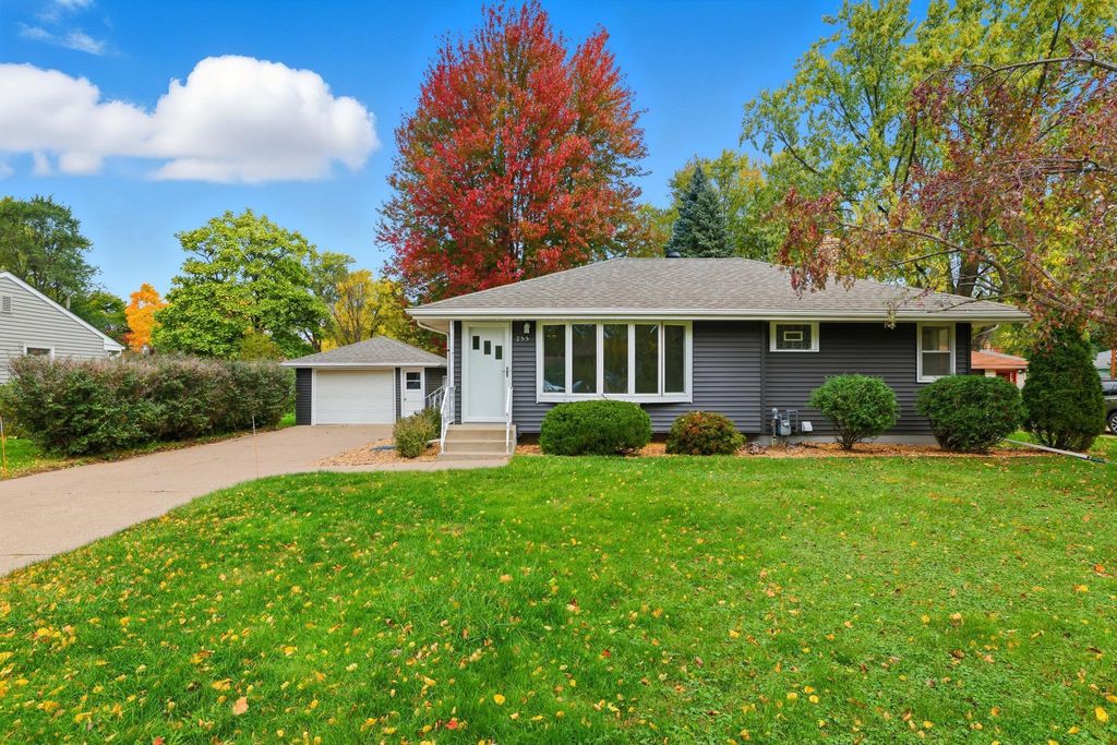 255 County Road C2 W, Roseville, MN 55113 — photo 2