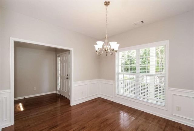 27 Freeman Forest Drive, Newnan, GA 30265