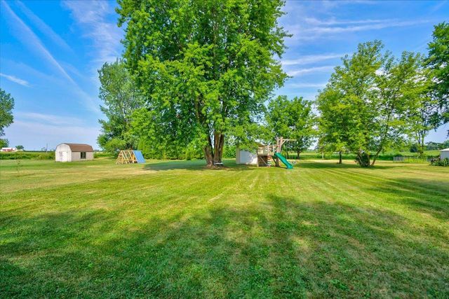4702 County Hwy DM, Morrisonville, WI 53571