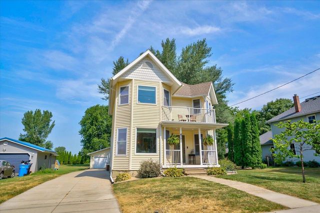 4702 County Hwy DM, Morrisonville, WI 53571