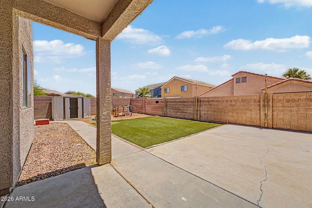 8613 W CROWN KING Road, Tolleson, AZ 85353