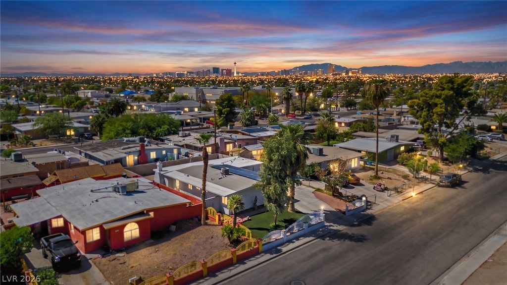 3215 Wright Avenue, North Las Vegas, NV 89030 — photo 2