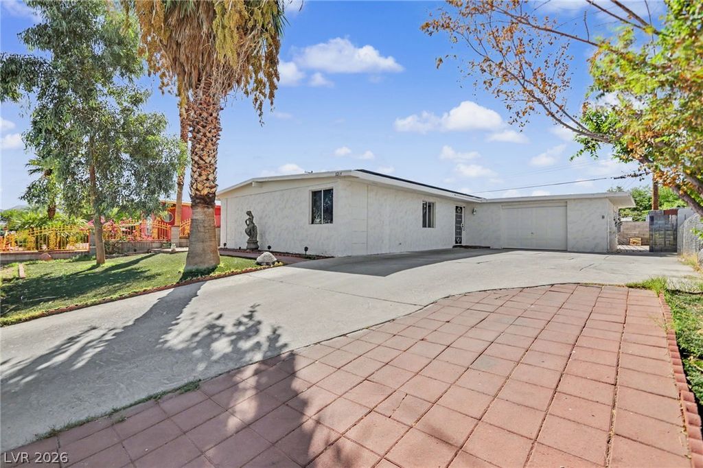 3215 Wright Avenue, North Las Vegas, NV 89030 — photo 3