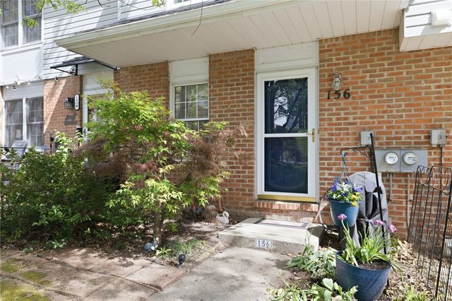156 Meadowview Dr, North Strabane, PA 15317