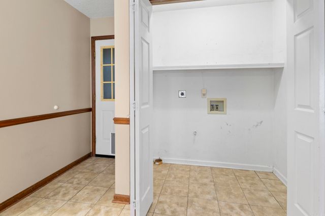 64 Creekwood, Jacksonville, AR 72076