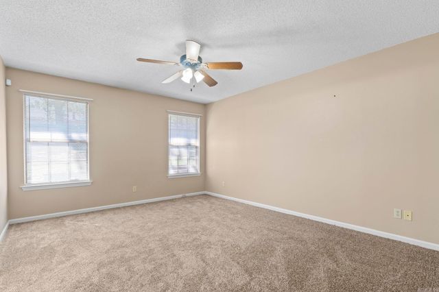 64 Creekwood, Jacksonville, AR 72076