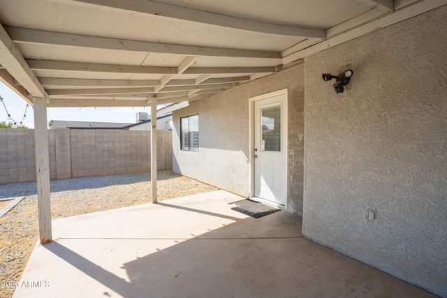 7139 W EARLL Drive, Phoenix, AZ 85033