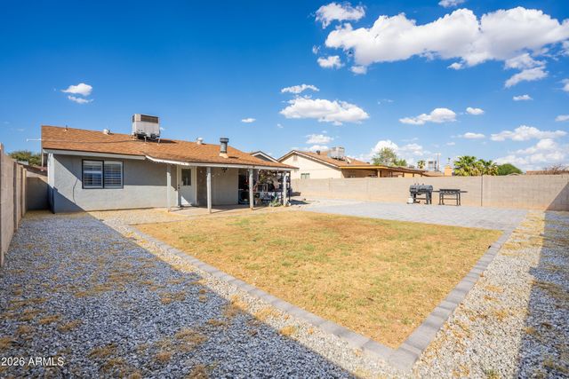 7139 W EARLL Drive, Phoenix, AZ 85033