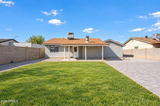 7139 W EARLL Drive, Phoenix, AZ 85033