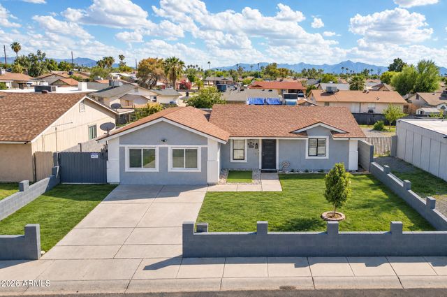 7139 W EARLL Drive, Phoenix, AZ 85033
