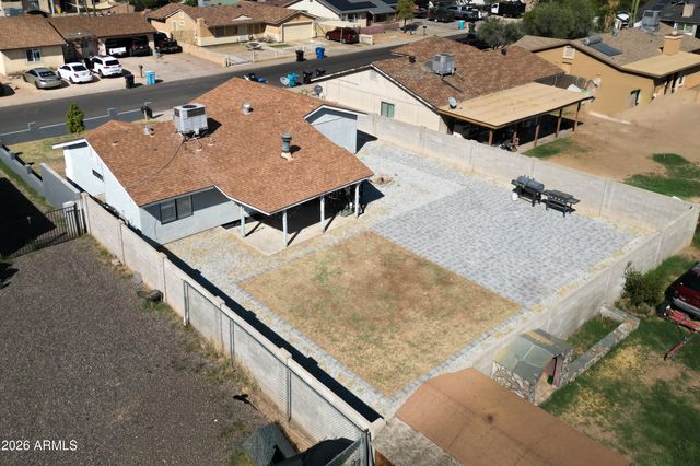 7139 W EARLL Drive, Phoenix, AZ 85033