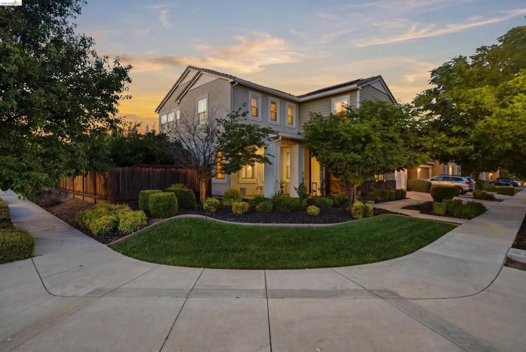 Image 1 of property listing at 401 Springfield Ct, Brentwood, CA 94513