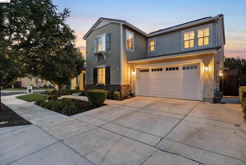 Image 48 of property listing at 401 Springfield Ct, Brentwood, CA 94513