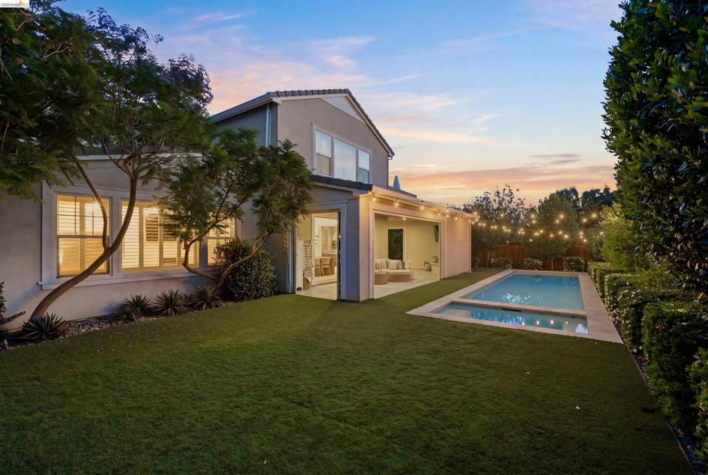Image 53 of property listing at 401 Springfield Ct, Brentwood, CA 94513