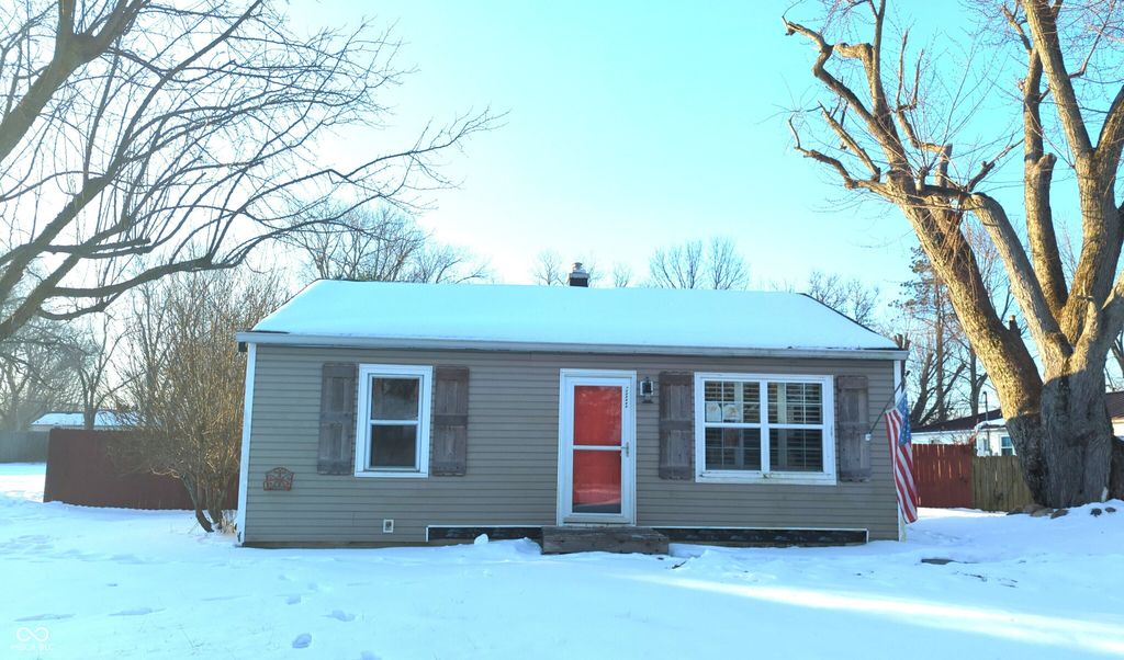 5267 Johnson Street, Greenwood, IN 46143