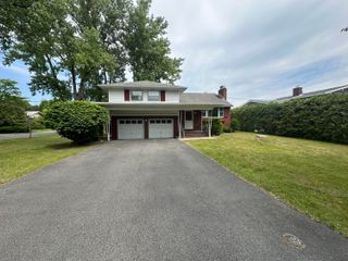 34 Addoms Street, Plattsburgh, NY 12901