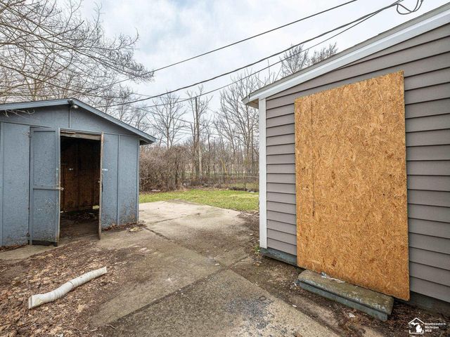 724 Dorset Avenue, Ypsilanti, MI 48198