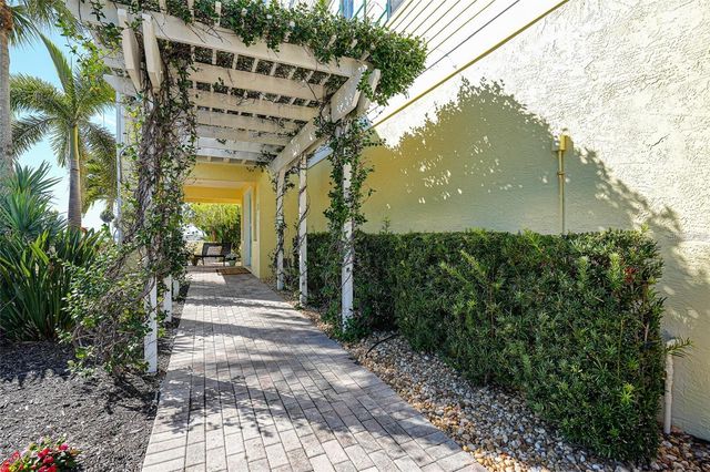 6751 PORTSIDE LANE, Englewood, FL 34223